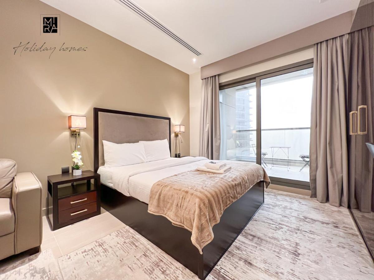 Mira Holiday Homes - Newly Furnished Studio In Downtown Dubai Exterior foto